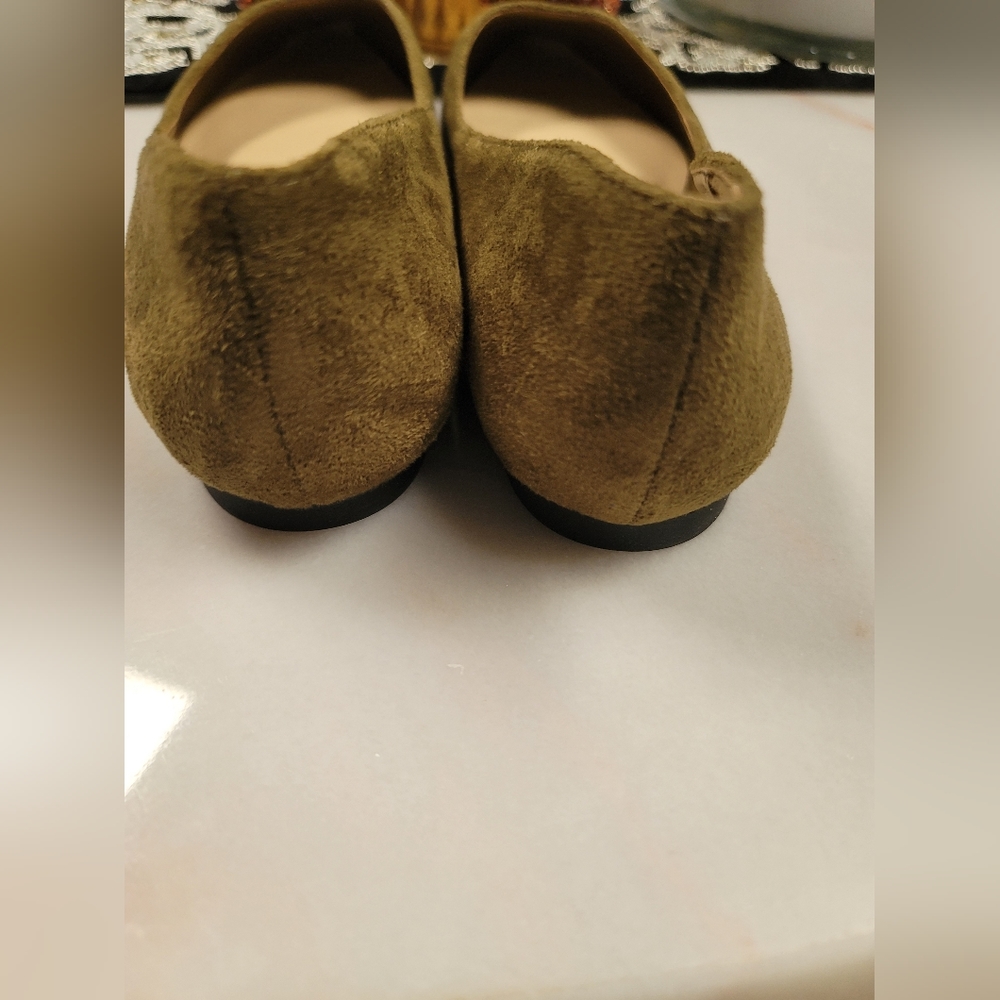 Sold Shoes - Picture 4 of 8